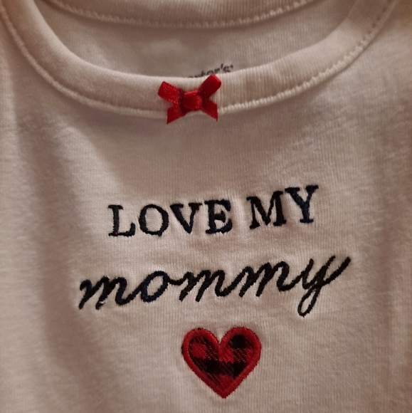 Carter's " Love My mommy" white bodysuit , 12m - Picture 4 of 4